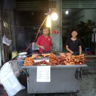Không gian- Ăn vặt Chân Gà, Gà Nướng & Cút Nướng