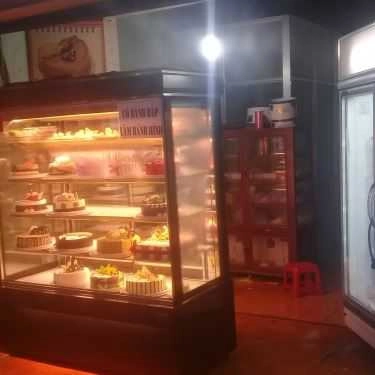 Không gian- Tiệm Bánh Thanh Tùng Bakery