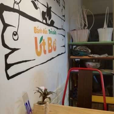Không gian- Cafe Út Bơ - Trà Sữa & Bánh Đúc - Đường C6