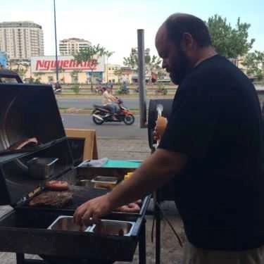 Tổng hợp- Quán Nhậu Ụt Ụt Quán - Barbecue & Beer - Võ Văn Kiệt