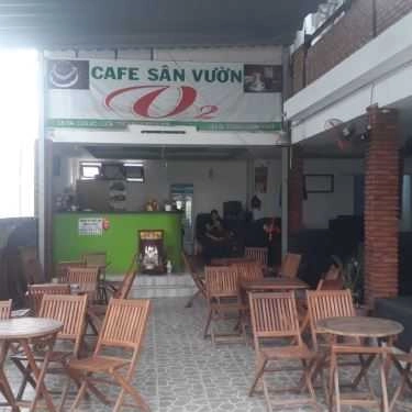 Không gian- V2 Coffee