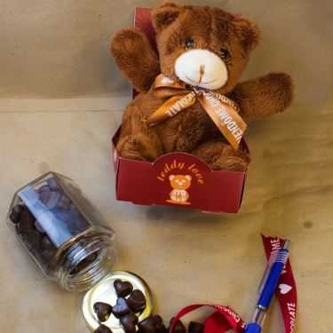 Tổng hợp- Vendôme Chocolate & Coffee - Nowzone