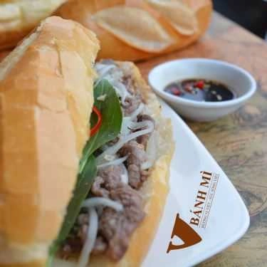 Món ăn- Tiệm Bánh V Bánh Mì - Lê Bình