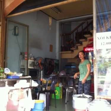 Không gian- Ăn vặt Việt Ngon - Bánh Cuốn Nóng & Xôi Khúc