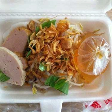 Món ăn- Ăn vặt Việt Ngon - Bánh Cuốn Nóng & Xôi Khúc