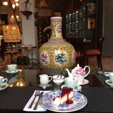Tổng hợp- Cafe Villa Royale Downtown Antiques And Tea Room