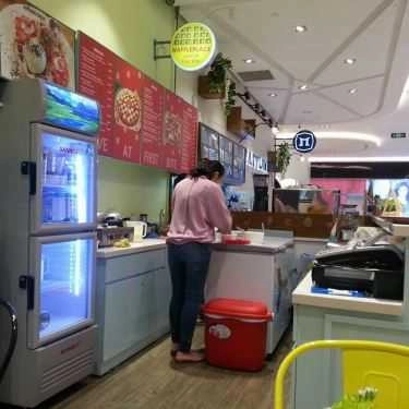 Tổng hợp- Cafe Waffle Place - Bánh Tổ Ong Nướng - Pearl Plaza