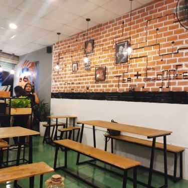 Không gian- Wing Tea Coffee