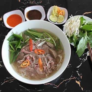 Món ăn- Wings Coffee - Phở Bò Úc 5 Viên