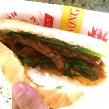 Món ăn- Ăn vặt Xe Bánh Mì Sáu Lắm