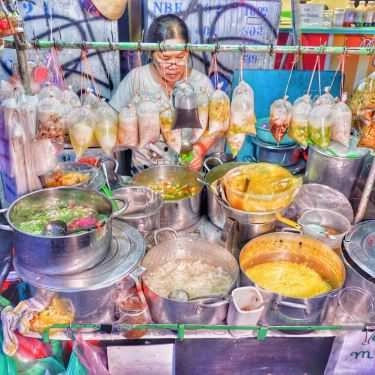 Tổng hợp- Ăn vặt Xe Chè Bà Lộc - Đinh Tiên Hoàng
