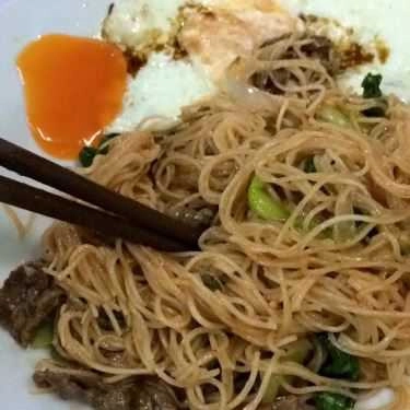 Món ăn- Ăn vặt Xe Hàng Rong Của Mẹ - Nui Xào & Bún Xào