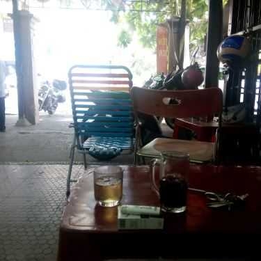 Không gian- Xì Trum Cafe - Xuân Thủy