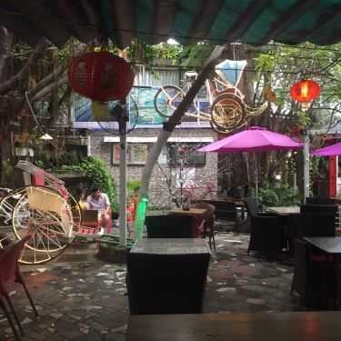Không gian- Xích Lô Cafe
