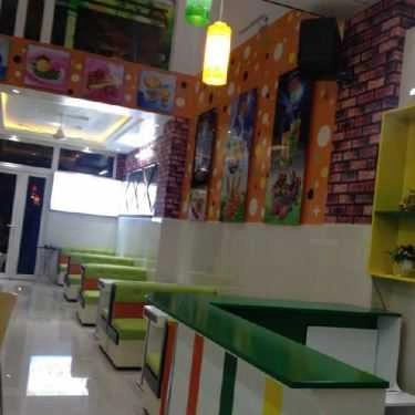 Không gian- Cafe Zamba Juice And Ice Cream - Thống Nhất