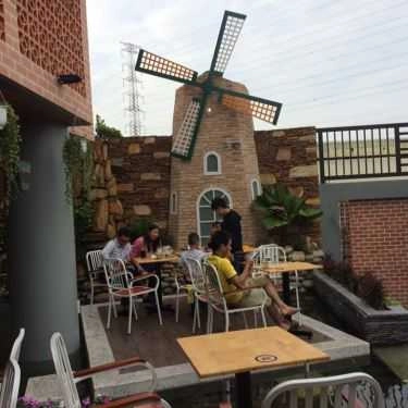 Không gian- Zed Cafe - Phong Cách Châu Âu