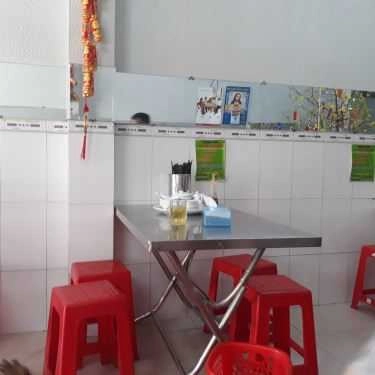 Không gian- Quán Ăn Linh - Bún Cari Vịt