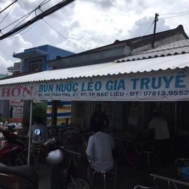 Không gian- Quán Ăn Bún Nước Lèo Năm Hớn