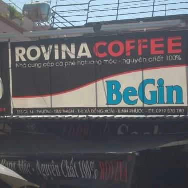 Không gian- Rovina Cafe