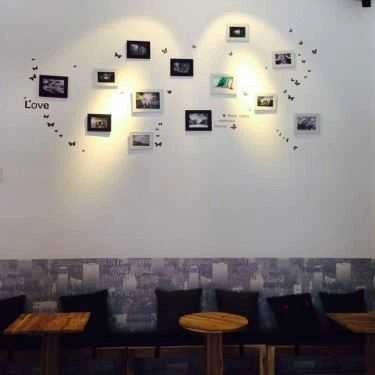 Không gian- Shi Milk Tea & Coffee