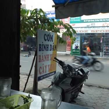 Không gian- Quán Ăn Bánh Xèo Cây Xoài
