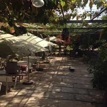 Không gian- Huyền Thoại Cafe