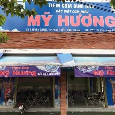 Không gian- Quán Ăn Cơm Niêu Mỹ Hương