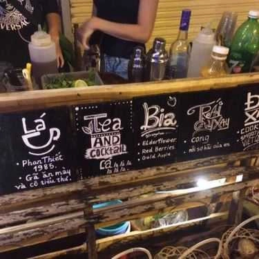 Không gian- Cafe Lá Tea & Cocktail