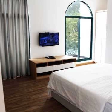 Tổng hợp- Lighthouse Cafe & Hotel