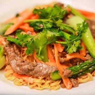 Tổng hợp- Quán Ăn Lồng Đèn Quán - Bún Thái & Cháo Ếch Singapore
