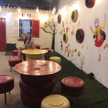 Không gian- Quán Ăn Lốp Nướng - Lẩu 2 Ngăn & BBQ
