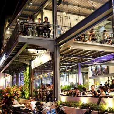 Không gian- MrBin Coffee Lounge