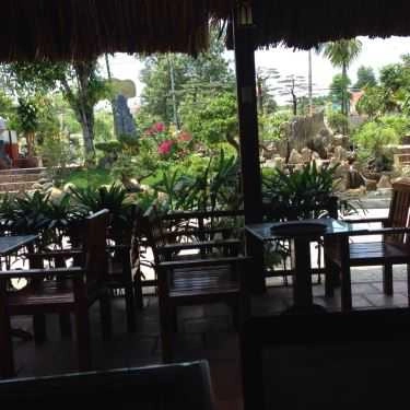 Không gian- Ngọc Lan Coffee