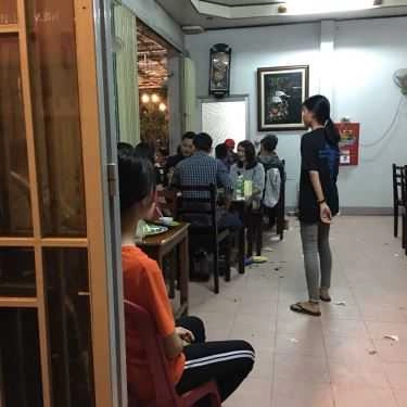Không gian- Quán Ăn Như Ý - Lẩu Dê & Bò Né