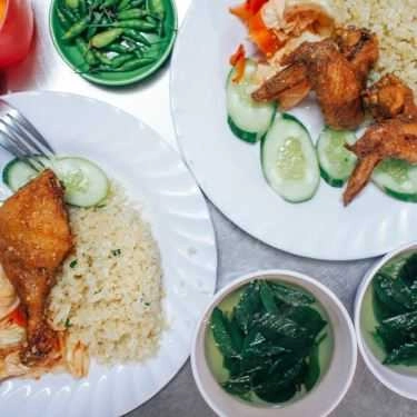 Món ăn- Quán Ăn Thụy Kha 2 - Cơm Chiên Gà Xối Mỡ
