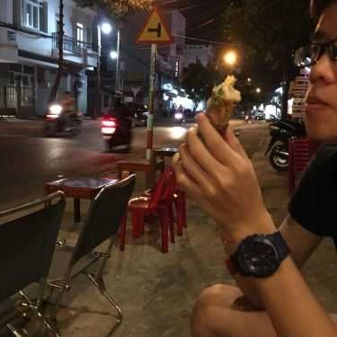 Không gian- Cafe Yolo - Trà Sữa, Trà Đào & Bingsu