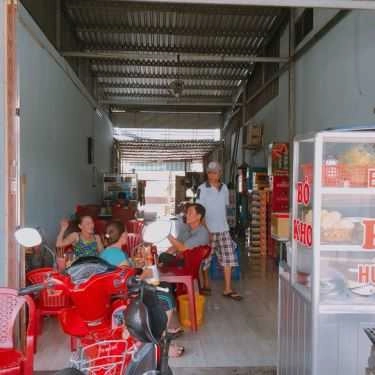 Không gian- Quán Ăn Hương - Hủ Tiếu, Bò Kho & Cơm Tấm