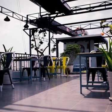Không gian- Thế Kỷ Cafe