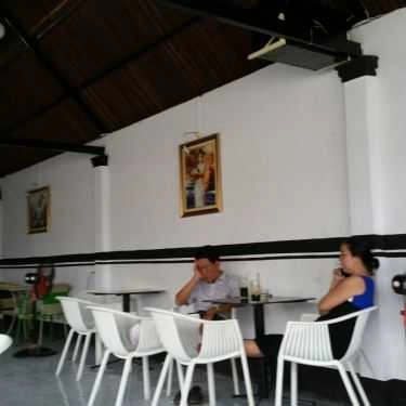 Không gian- Cõi Xưa 5 Cafe