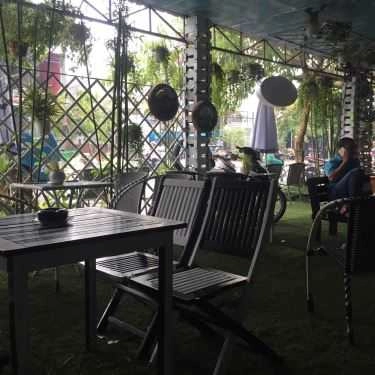 Không gian- Moon Light Cafe