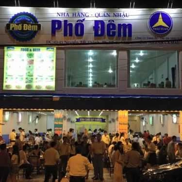 Không gian- Nhà Hàng Phố Đêm - Nguyễn Tất Thành