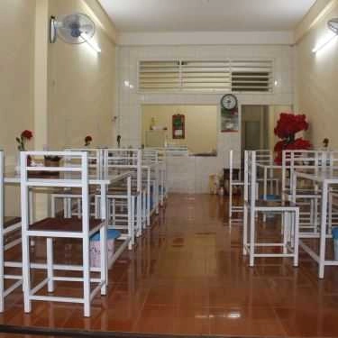 Không gian- Quán Ăn Phở Ngọc Quỳnh