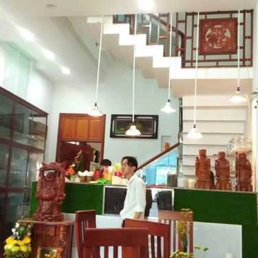 Không gian- Linh Coffee