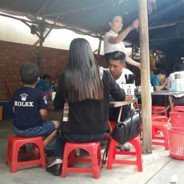 Không gian- Quán Ăn Quán Cây Sứ - Bún Bình Dân