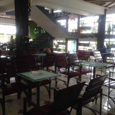 Không gian- Sỏi Đá Cafe