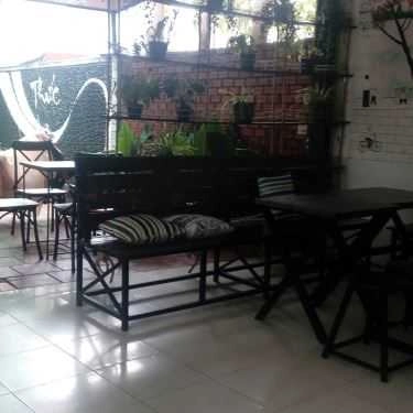 Không gian- Thức Coffee