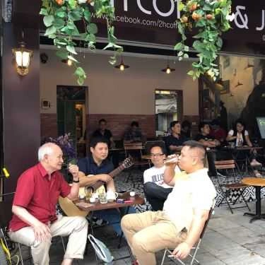 Tổng hợp- 2H Coffee & Juices