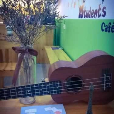 Không gian- 2Student's Cafe - Lê Văn Hiến