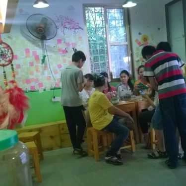 Không gian- 2Student's Cafe - Lê Văn Hiến