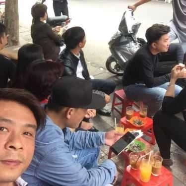 Không gian- 37 Cafe - Lương Văn Can